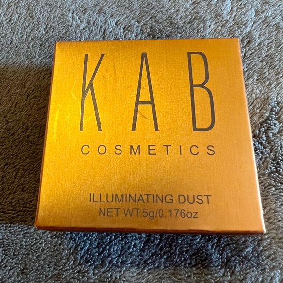 KAB Illuminating Dust in Golden Hour - Picture 4 of 7